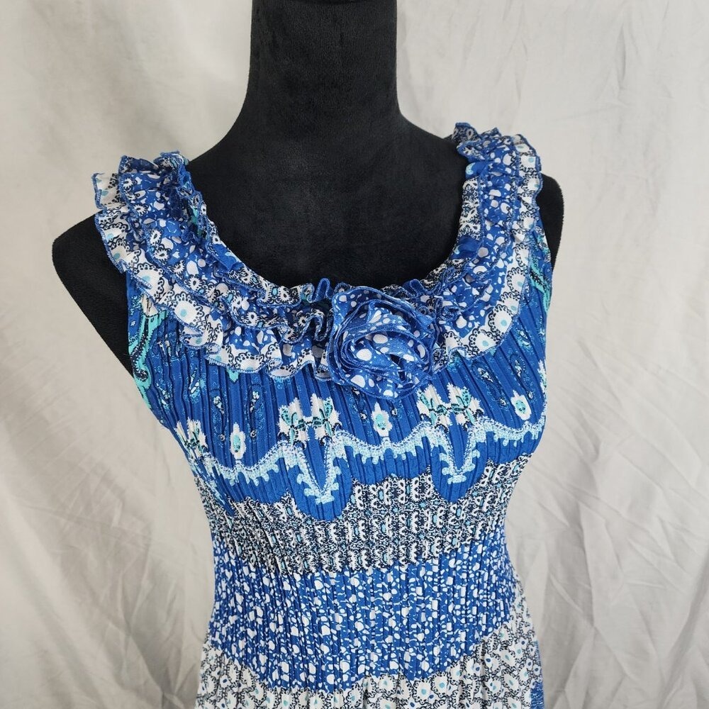 SUNNY LEIGH Size Small Blue Floral Sleeveless Pleated Rosette Ruffled Dress - Picture 3 of 11